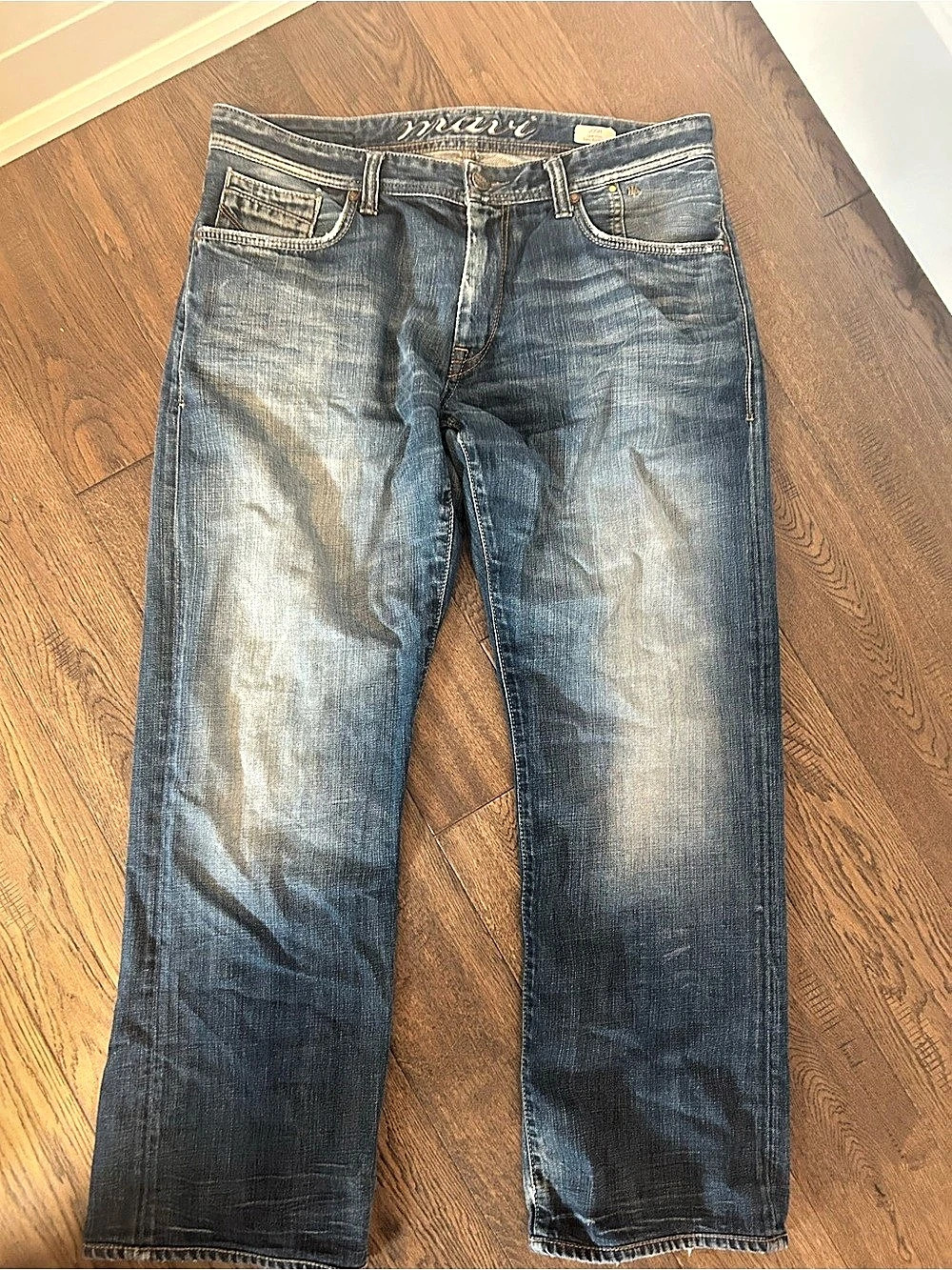 Mavi Josh Low-Rise Easy Boot-Cut Jeans in Blue Size 36